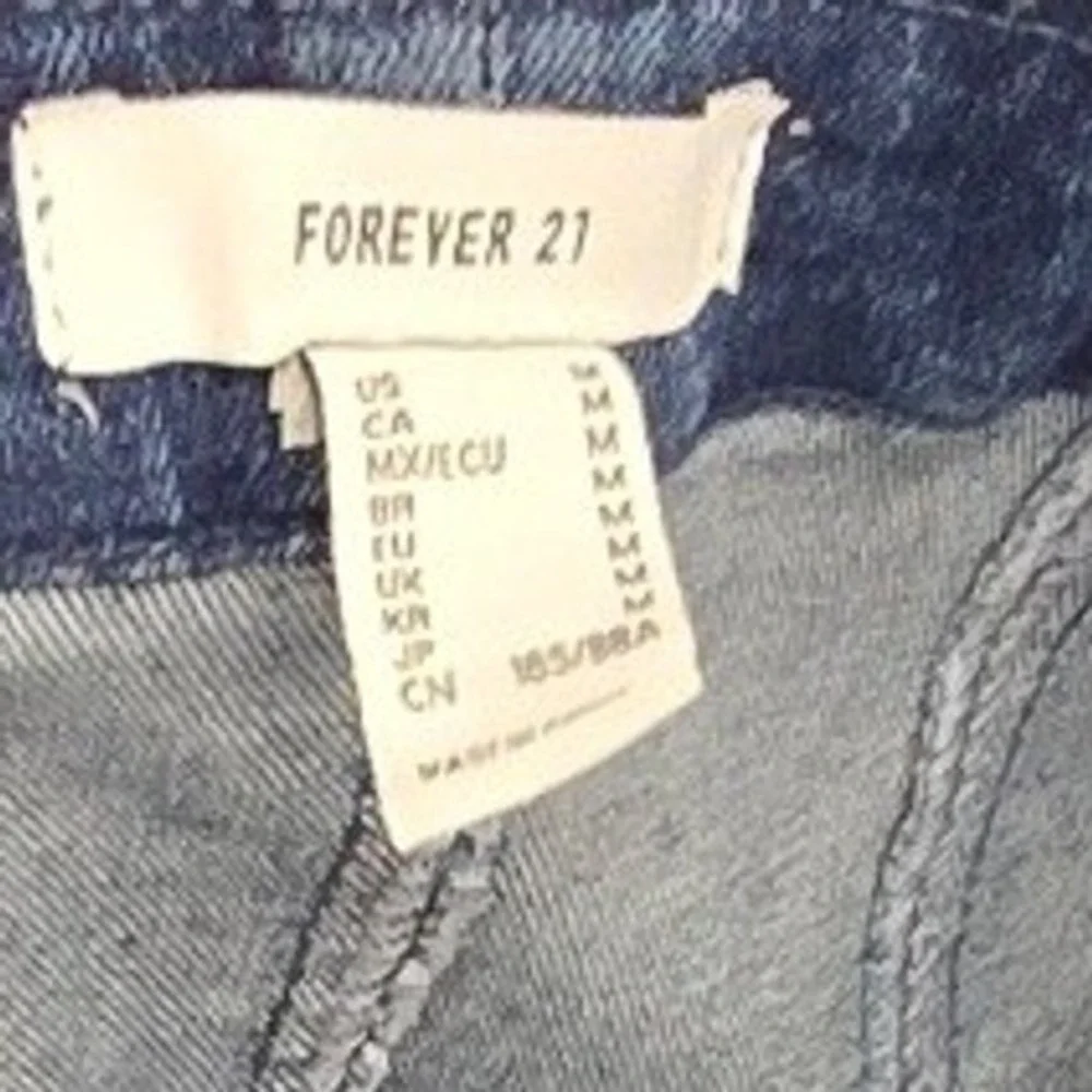 Forever 21 Stretch Denim Strapless Wide Leg Jumpsuit Women's Size M great design